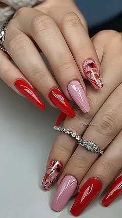 Christmas Nail Glam