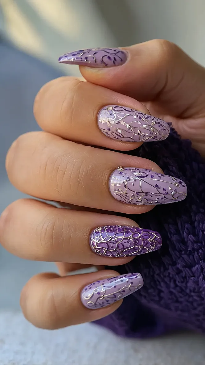 Sparkle Throne Mani