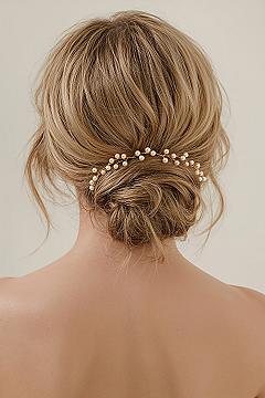 Boho Bridal Perfection: Pearl Hair Vines for Your Messy Low Bun