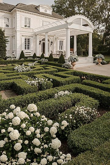 Elegant Estate Landscaping: Grand Front Yard Gardens