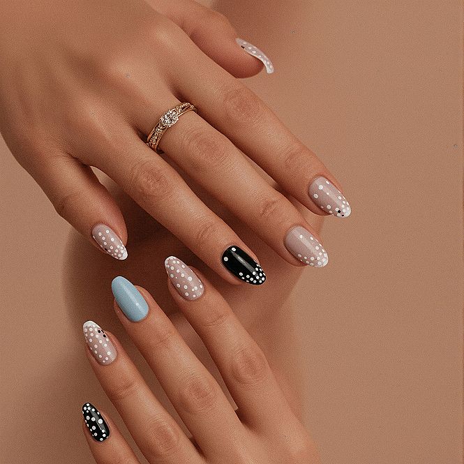 Mixed Polka Dot Nails: Playful Trends for Press-On Lovers