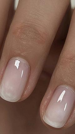 Minimalist Milky White Cat Eye Polish Designs for Fall