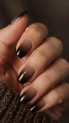 Smoky Gradient Coffee Tones for Fall Manicures