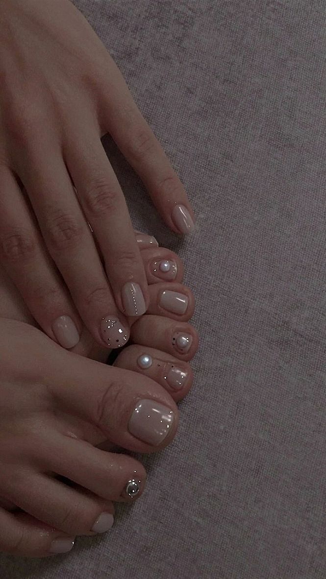 Adding Subtle Pearl Accents To Neutral Matching Nails