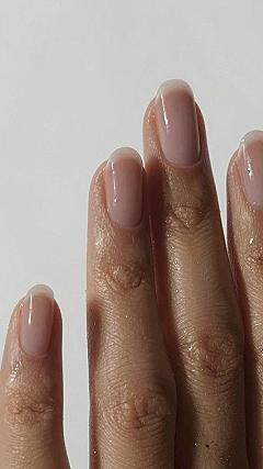 Clean Neutral Manicures for Daily Wear and Weddings