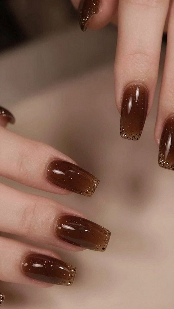 Choosing the Right Jelly Gradient Brown Manicure