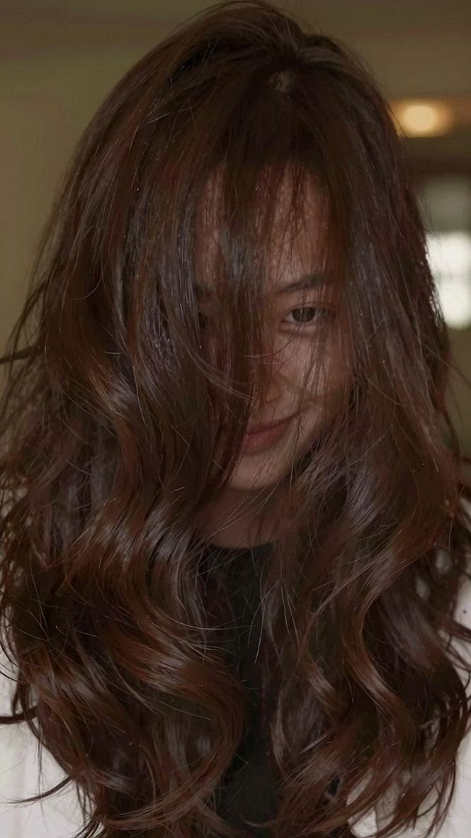 Choosing the Right Copper Brown Shade for Your Skin Tone