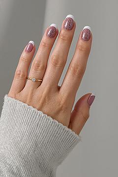 Elegant Mauve French Tip Nails: Classy Gel Designs for Spring