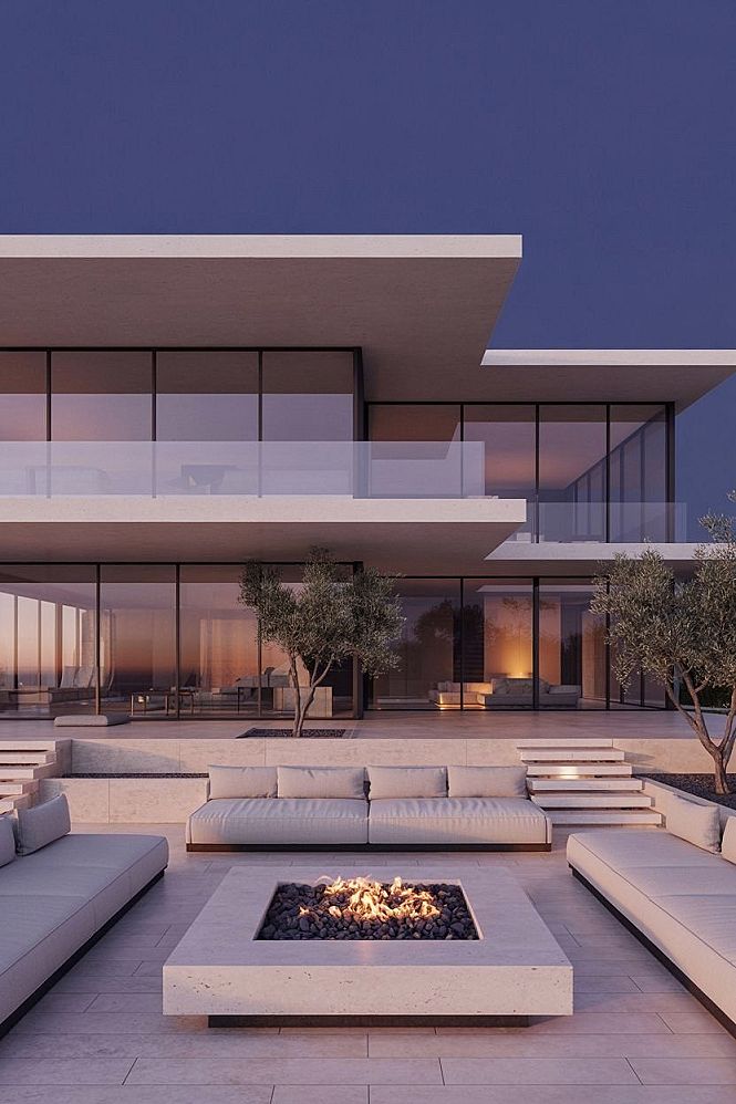 Luxury Glass Exterior House: Contemporary Design & Chic Lounges