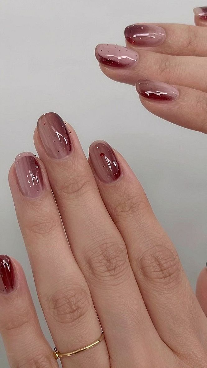 Applying Loose Glitter Over Brown Jelly Polish