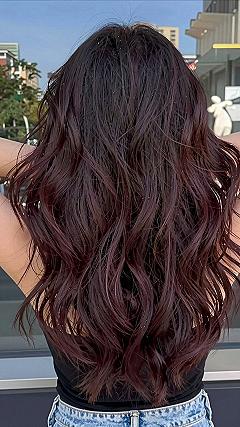 Maintaining Rich Dark Tones in Wavy Long Bobs