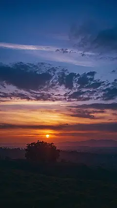 The Sun’s Farewell Party: