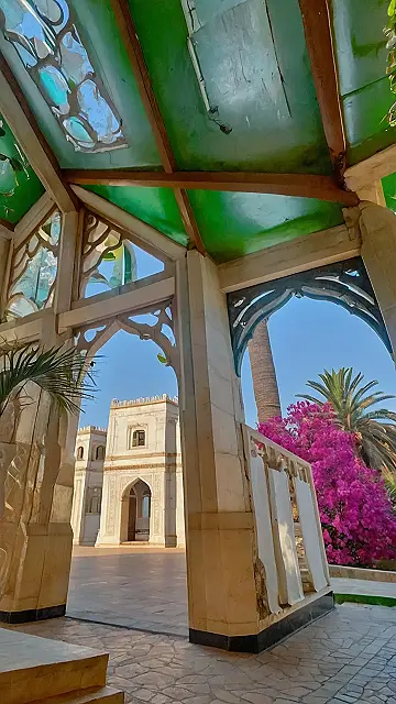 Here’s a title and two paragraphs based on your request: