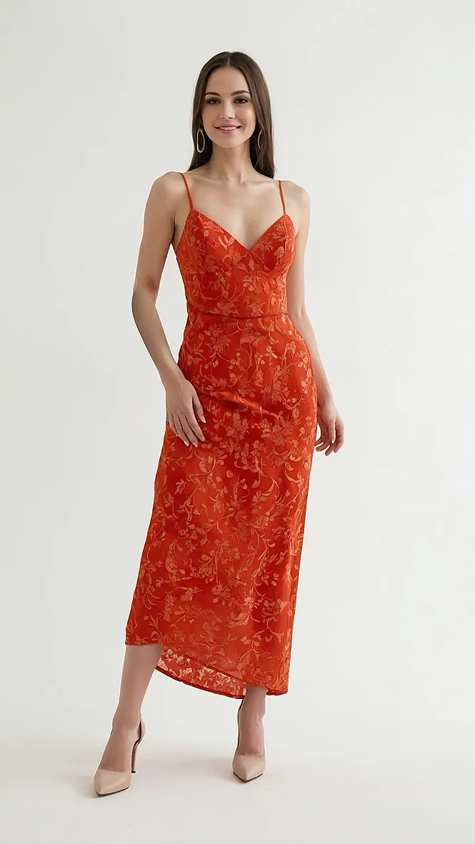 Effortless Chic: The Midi Secret