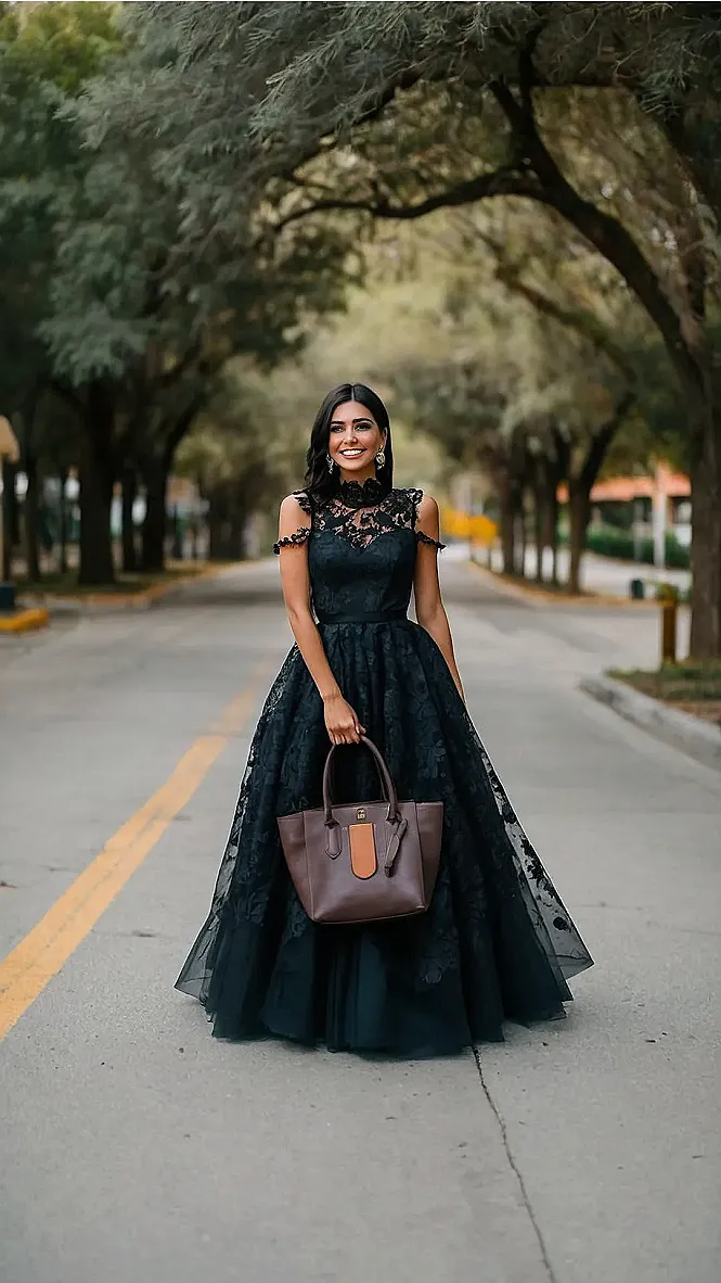 Midnight Stroll Chic