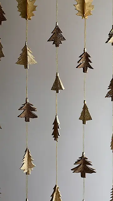 Glittery Garland Cheer