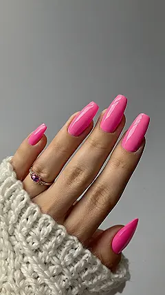 Chic Pink Nails