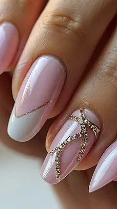 Statement Nail Decor
