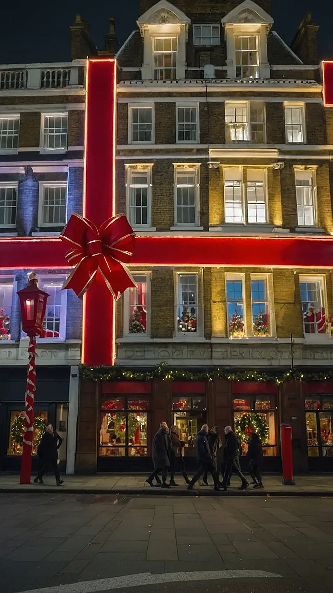 Giant London Gift