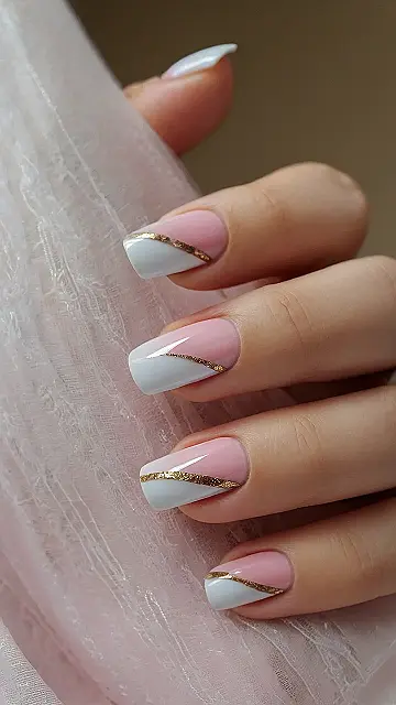 Artistic Nail Accents