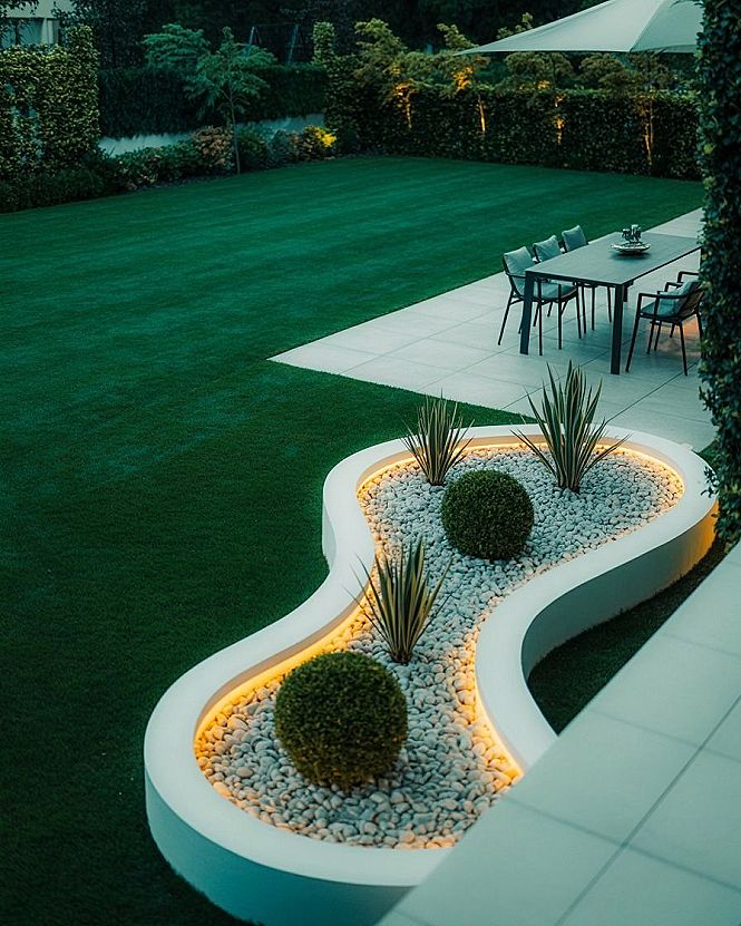 Magical Garden Ambience: Enchanting Backyard Lighting Ideas