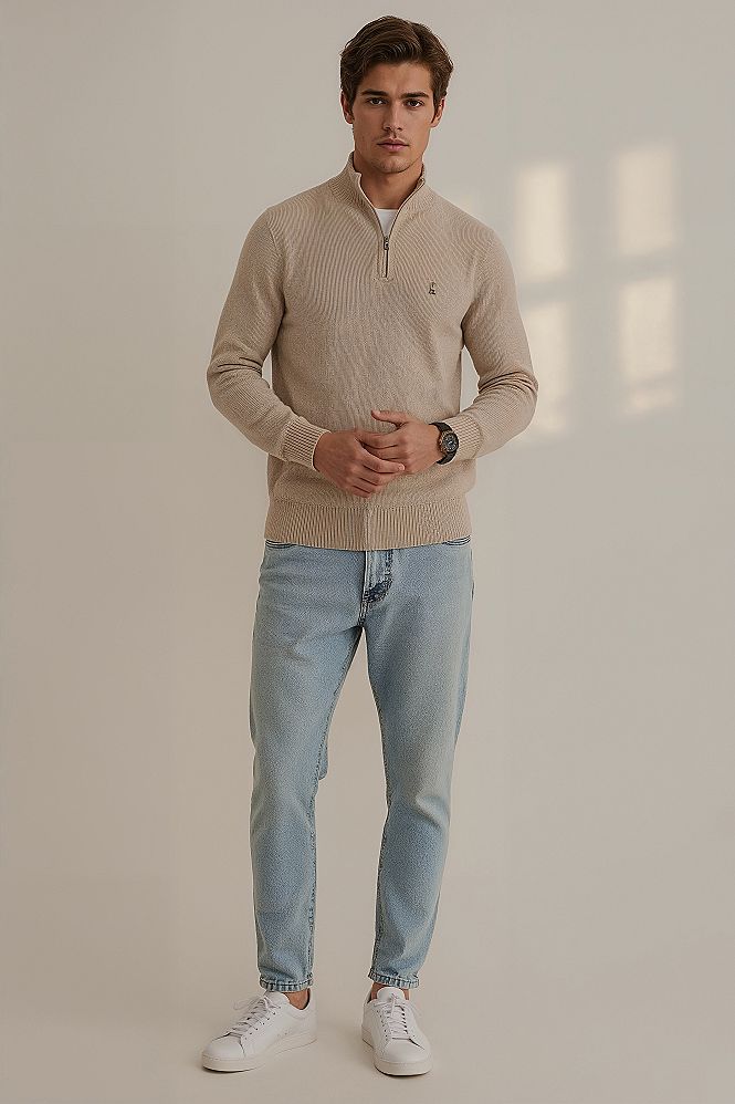 Effortless Men's Casual Style: The Ribbed Quarter-Zip Sweater Outfit