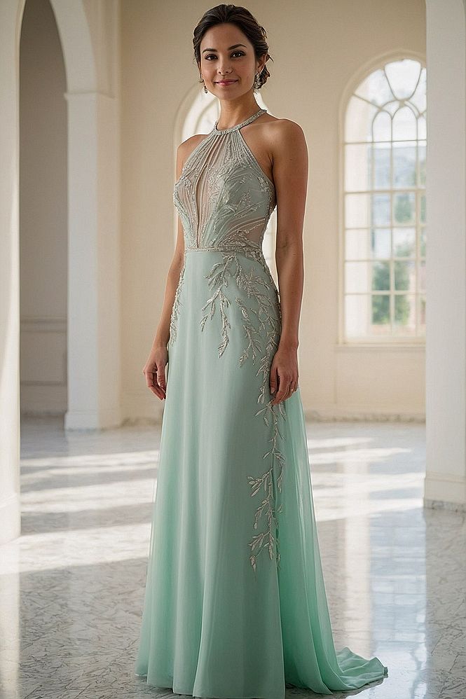 Choosing a Halter Neckline for Formal Evening Gowns