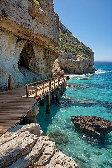 Building a Wooden Coastal Walkway and Boardwalk