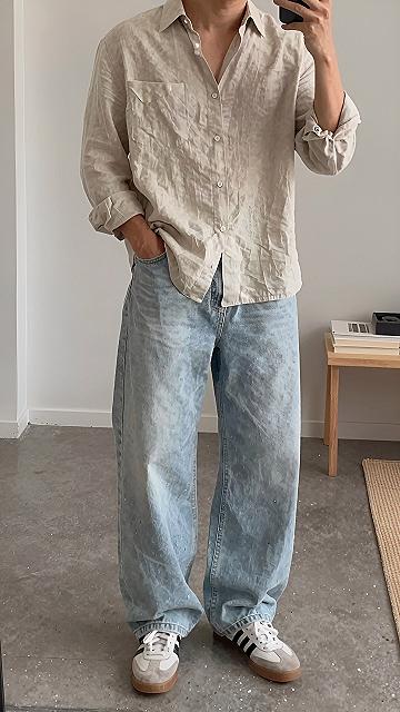 Pairing A Casual Linen Shirt With Relaxed Denim