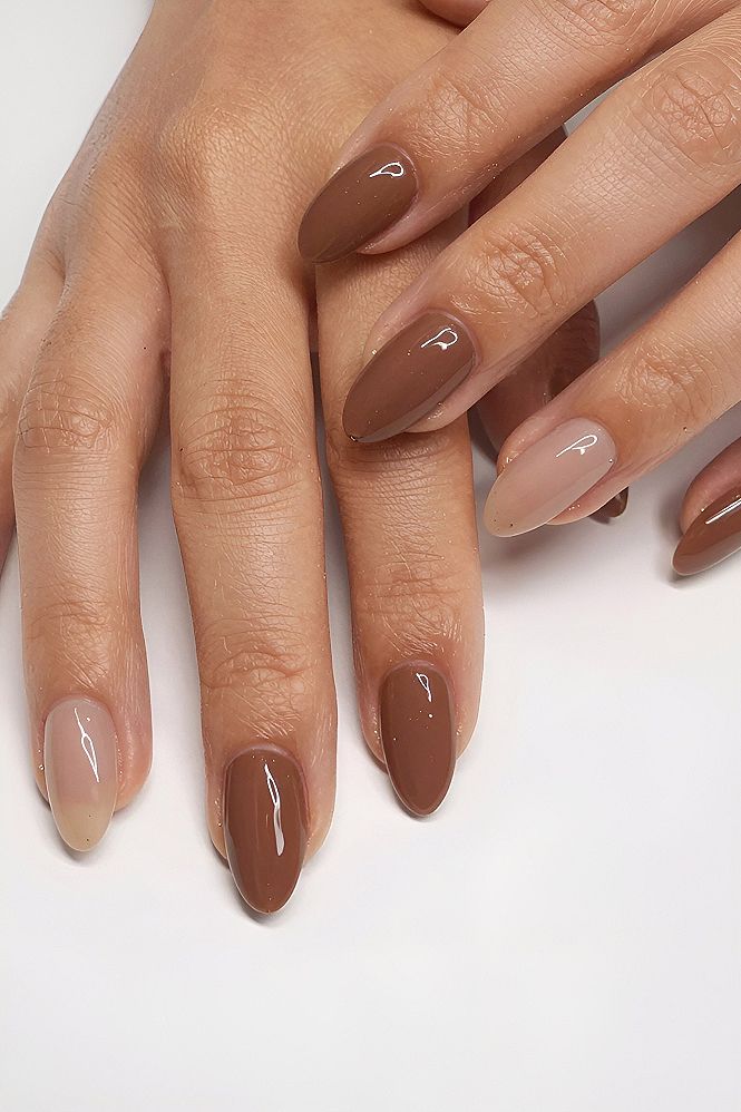Understanding the Simple Solid Brown Manicure