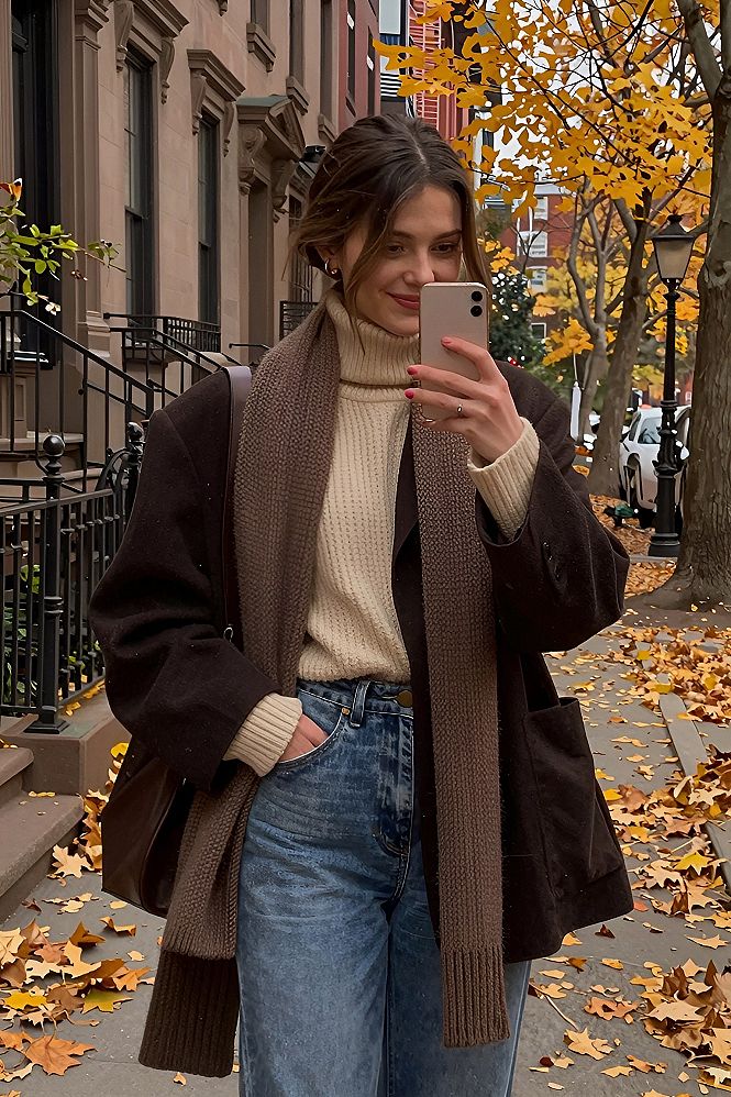 Pairing a Turtleneck Sweater with an Oversized Coat