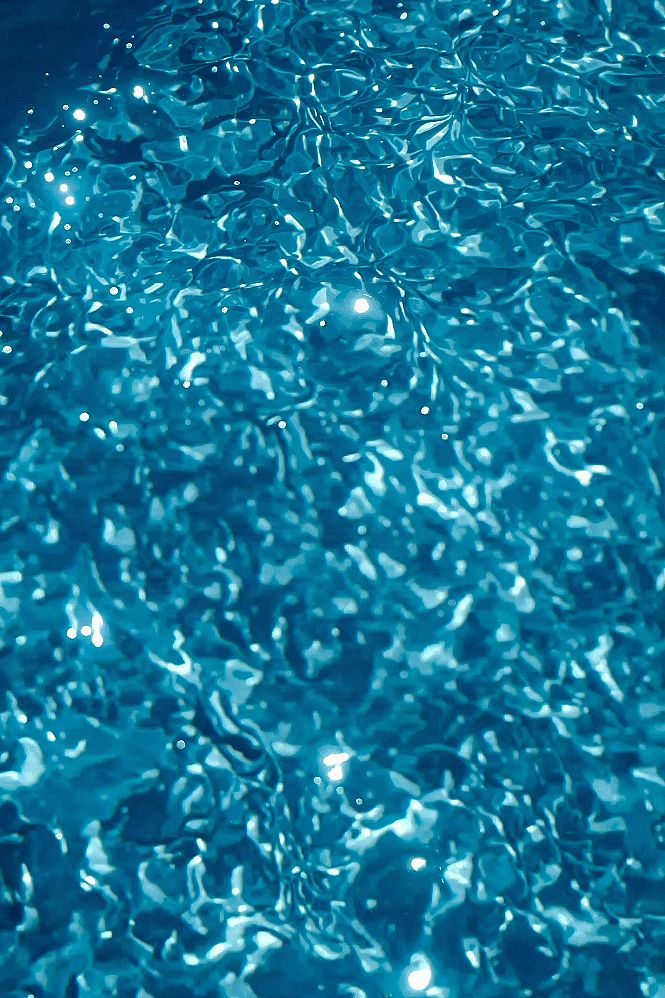 Deep Blue Fantasy: Mesmerizing Ocean Vibes for Your Phone