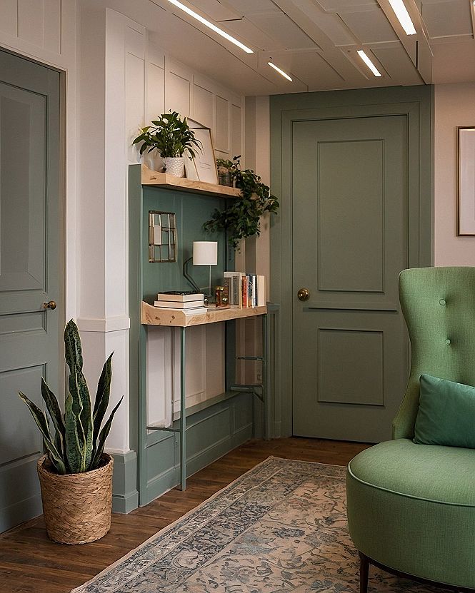 Creating a Dedicated Reading Nook in Hallways