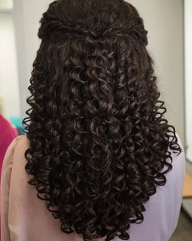 Loose Beach Waves For Hawaiian Curly Hair
