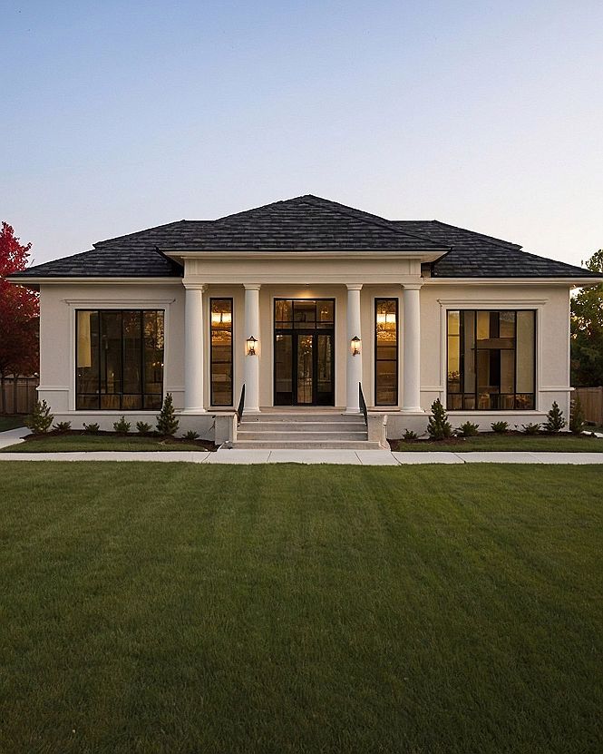 Symmetrical Mansion Layouts and Balanced Architectural Design
