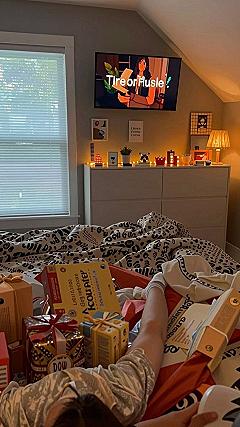 Creating an October Movie Night Vibe in Your Bedroom