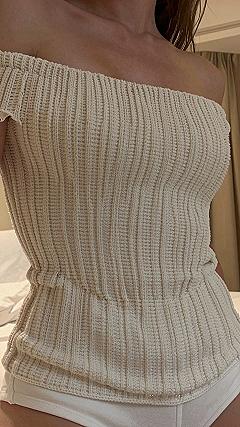 Styling a Ribbed Knit Strapless Wedding Gown Design