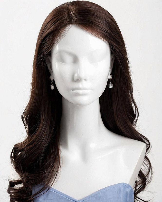 Choosing Soft Long Layers And Side Parts For Daily Wear