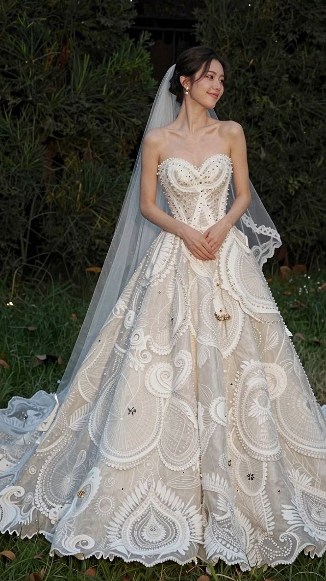Selecting a Paisley Patterned Strapless Wedding Gown
