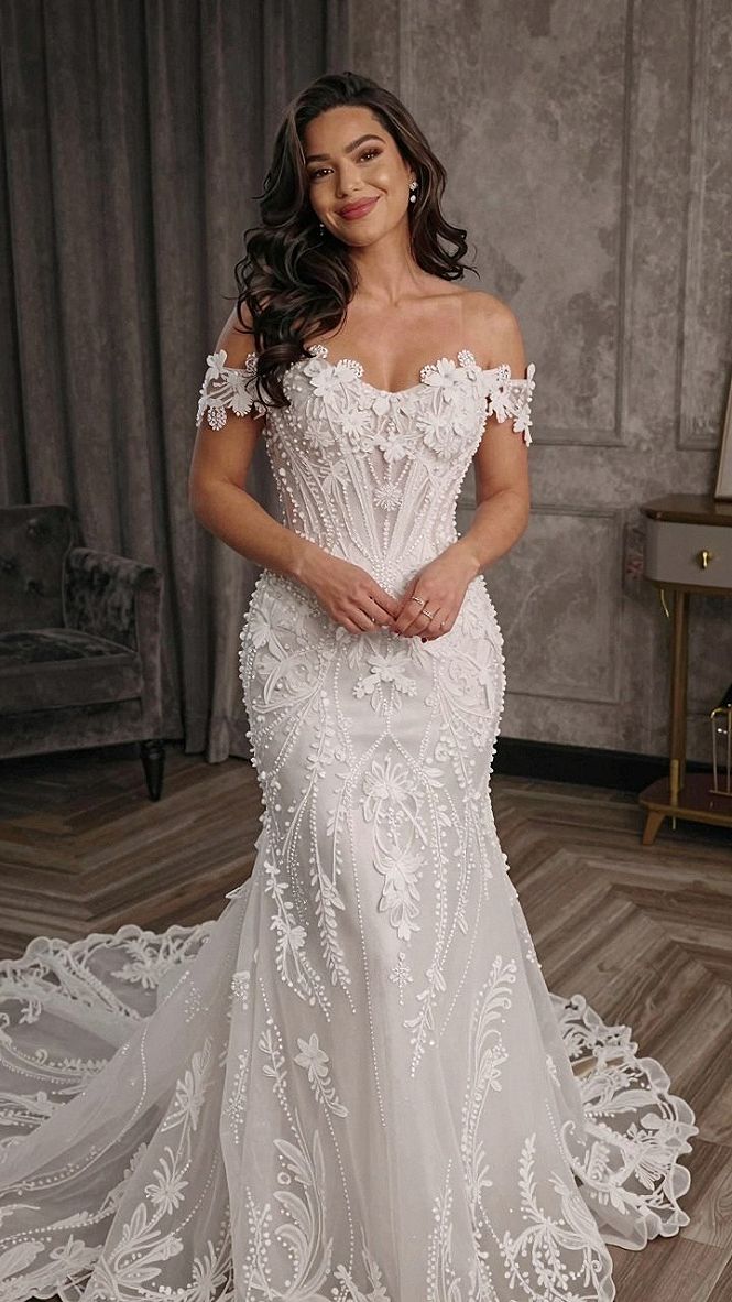 Selecting an Off-the-Shoulder Neckline for Sheer Gowns