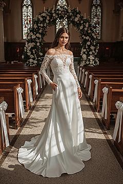 Stunning Off-Shoulder Lace Wedding Dress: Your Dream Bridal Style