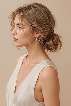 Effortless Messy Ponytail Updo for Wedding Guests