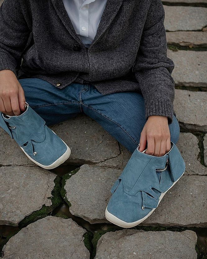 Choosing and Maintaining Rugged Workwear Footwear