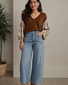Caring For Mixed Fabric Sweaters With Contrast Sleeves