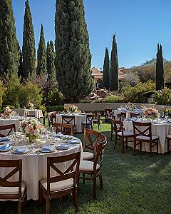Managing Lawn Settings and Seating Stability for Outdoor Dinners