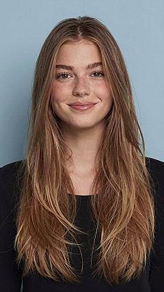 Maintaining Straight Long Hair With Subtle Layers
