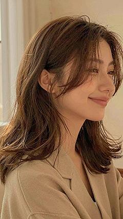 Adding Golden Tones Around Long Dark Hair