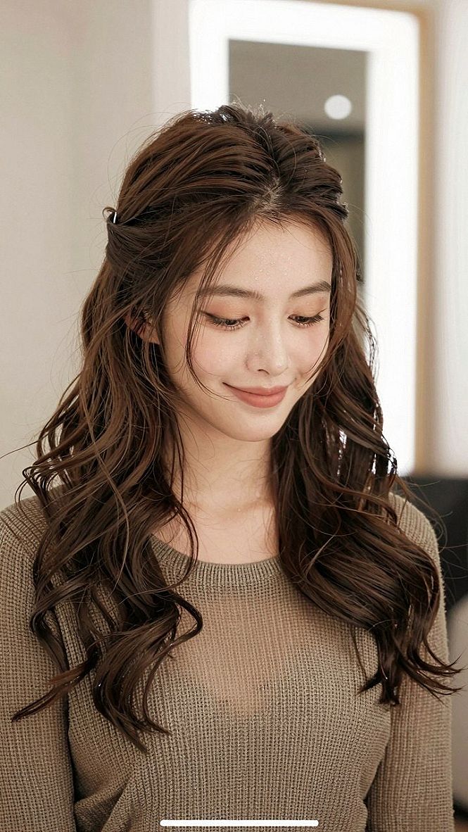 Half Up Half Down Curls For Wedding Receptions