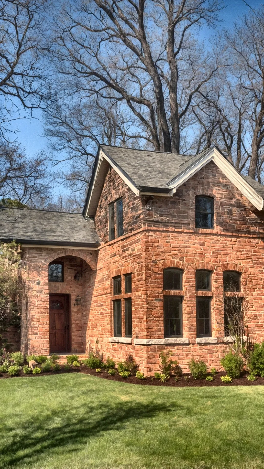 Living Large, Small Footprint