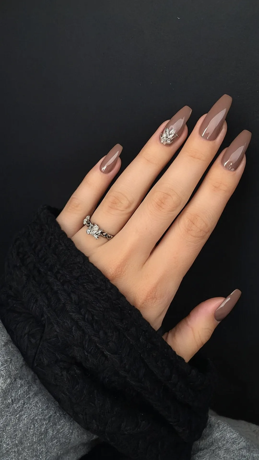 Seasonal Nail Art Themes Perfect for Autumn Evenings